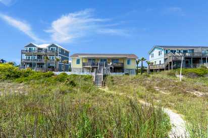 AlongtheShore-6-18-23-036