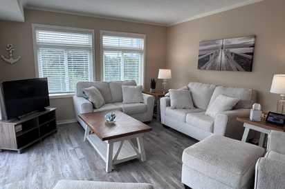 Living Room (1)